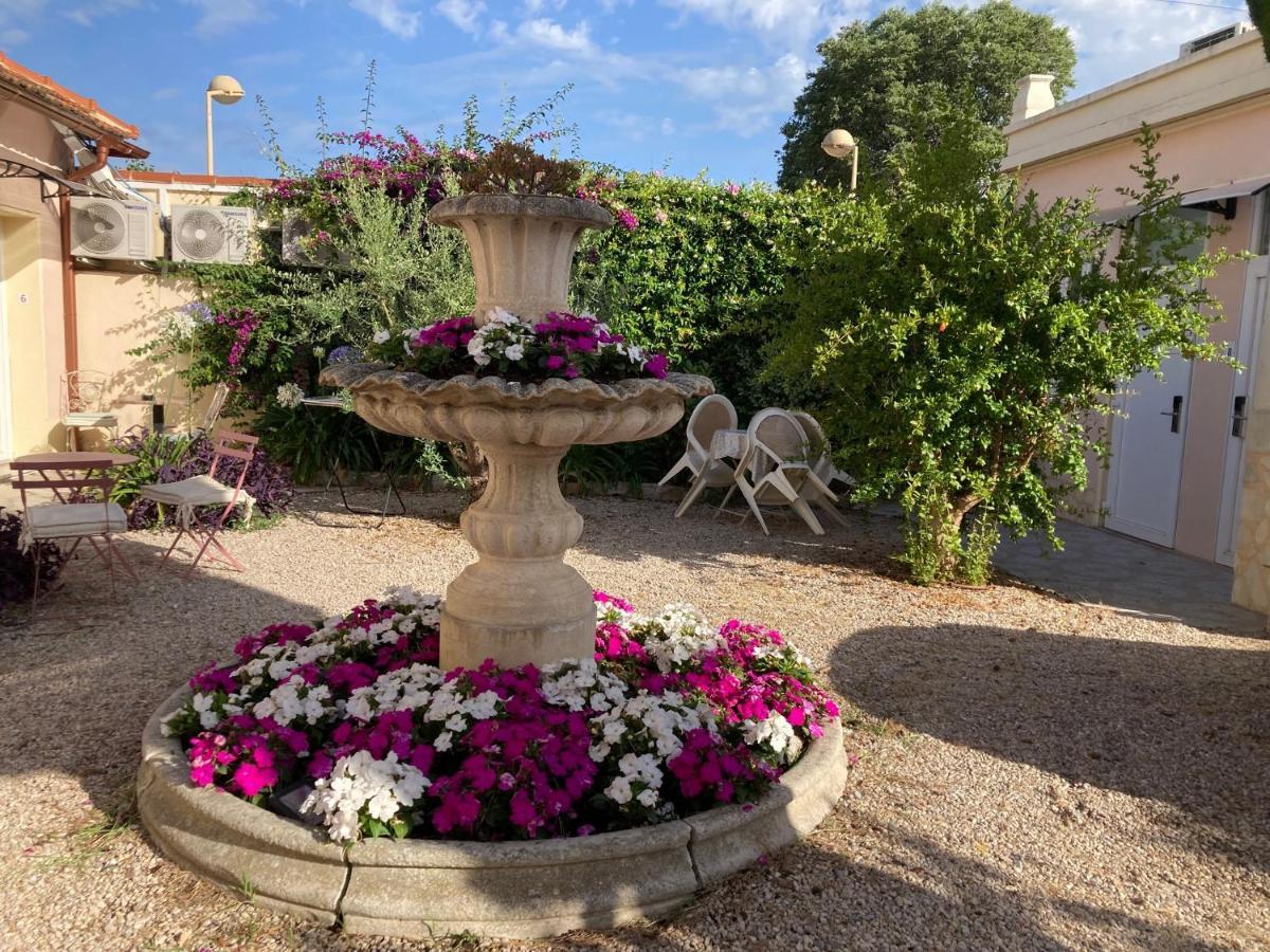 Le Vauban Hotel Villefranche-sur-Mer Exterior photo